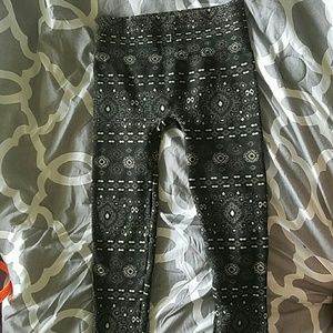 Patterned Fleece-lined Leggings